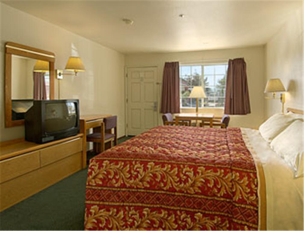 Days Inn Salinas Airport Chambre photo