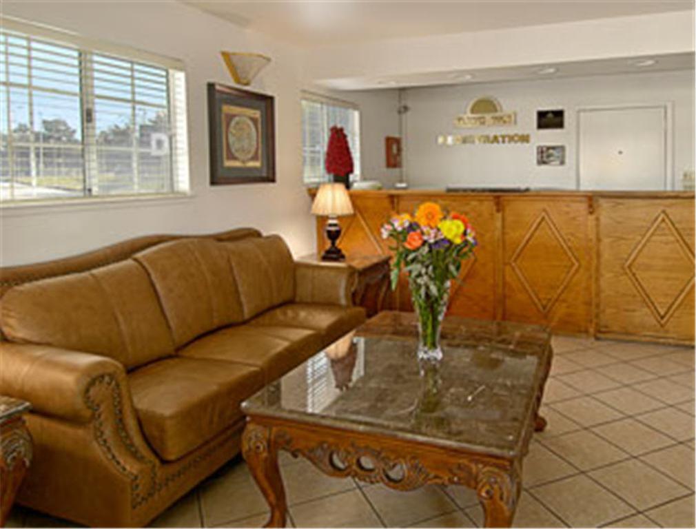 Days Inn Salinas Airport Intérieur photo